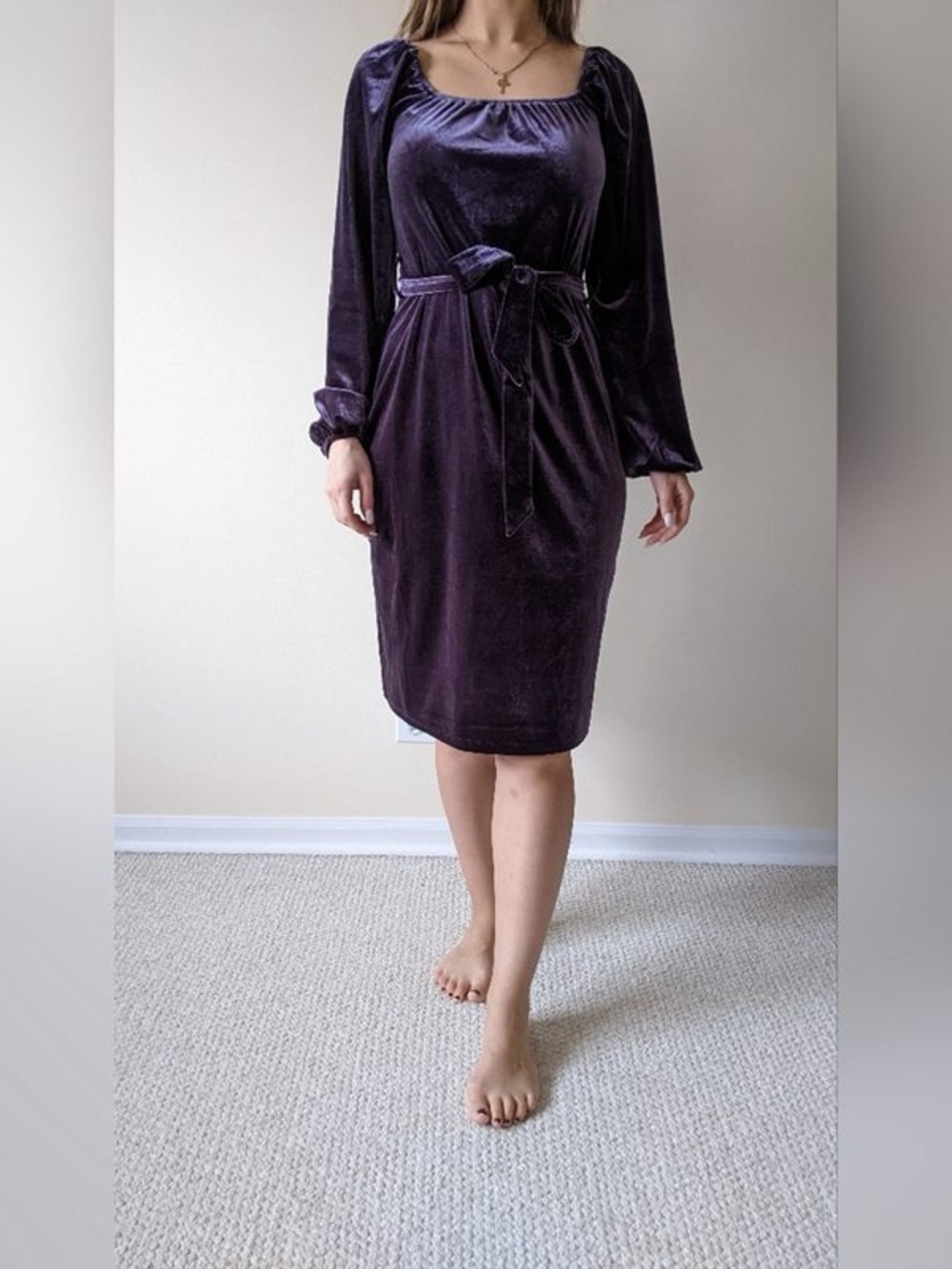 Velvet Long-Sleeve Tie-Waist Nightdress in Deep Plum